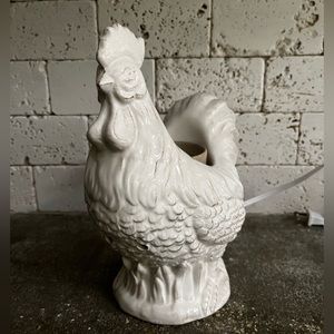 Scentsy White Rooster Warmer